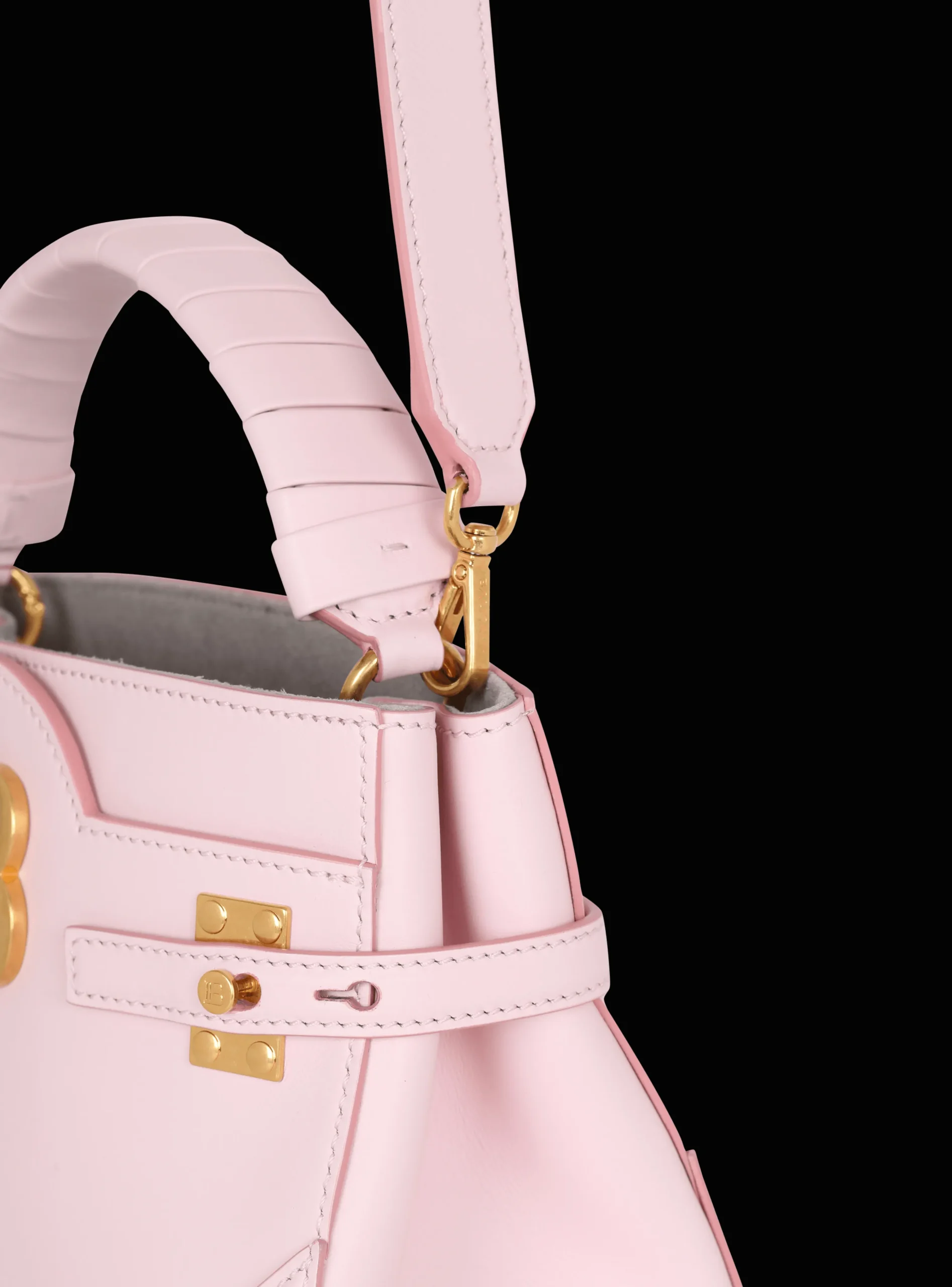 Women Balmain B-Buzz 22 Leather Top-handle Bag