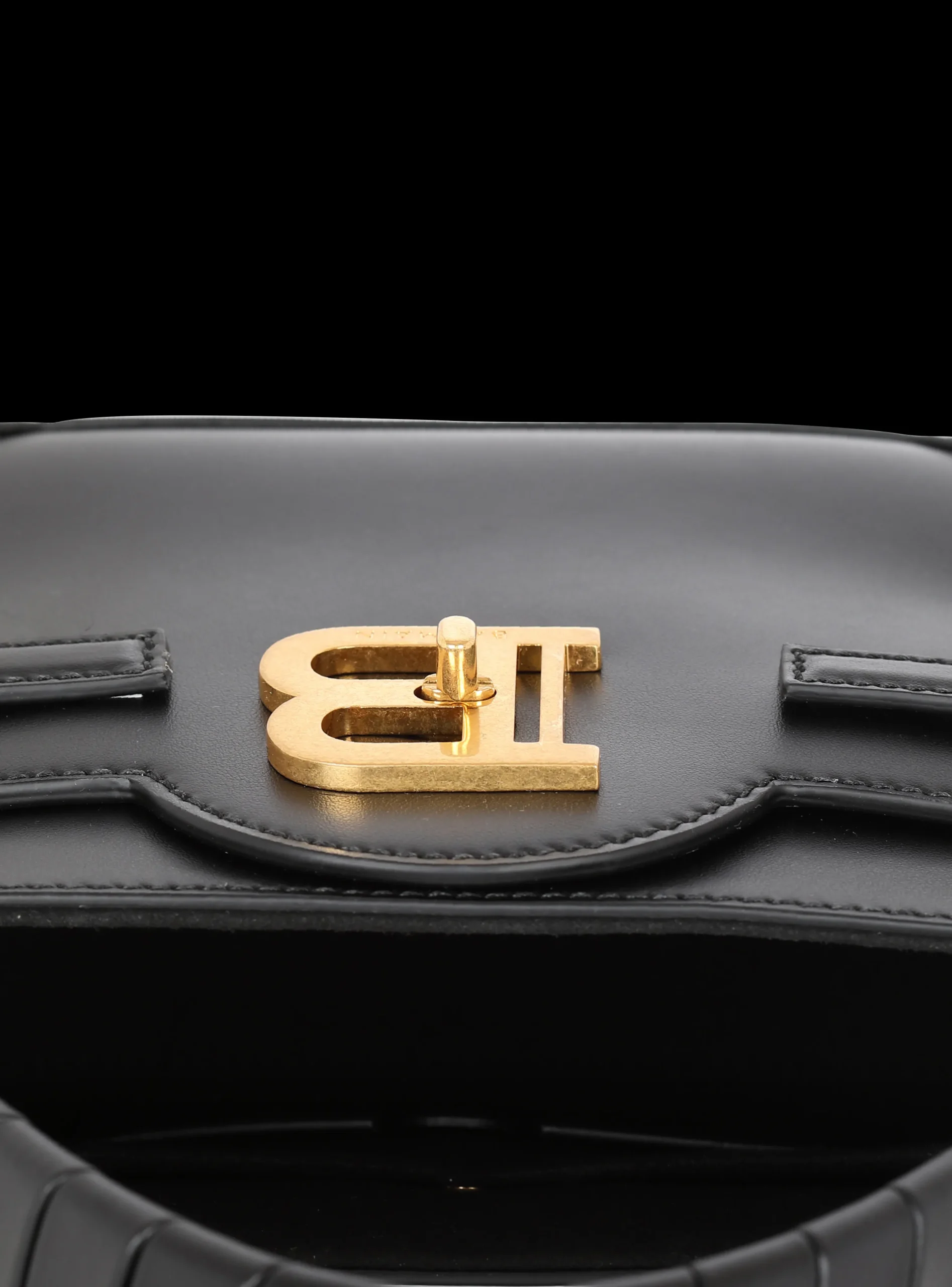 Women Balmain B-Buzz 22 Top Handle Leather Bag