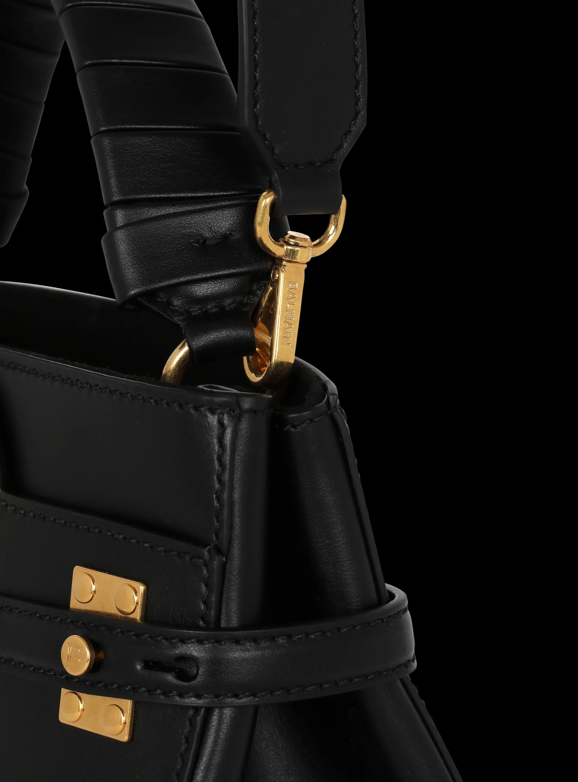 Women Balmain B-Buzz 22 Top Handle Leather Bag
