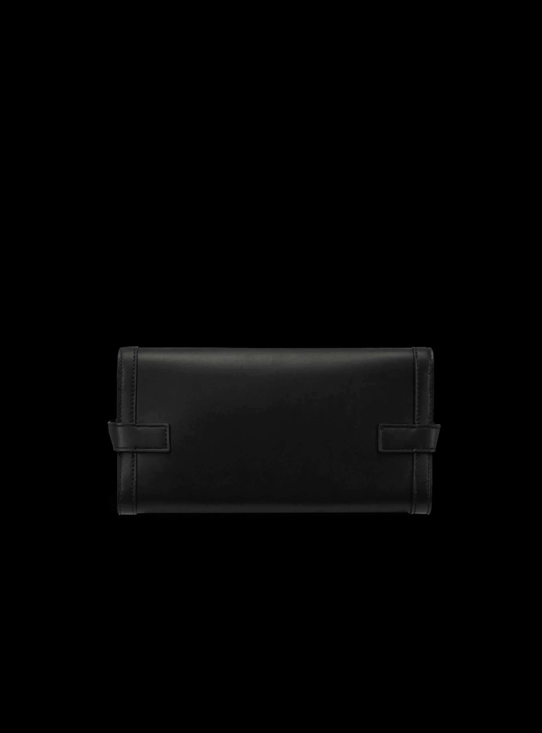 Women Balmain B-Buzz Pouch 23 Leather Clutch