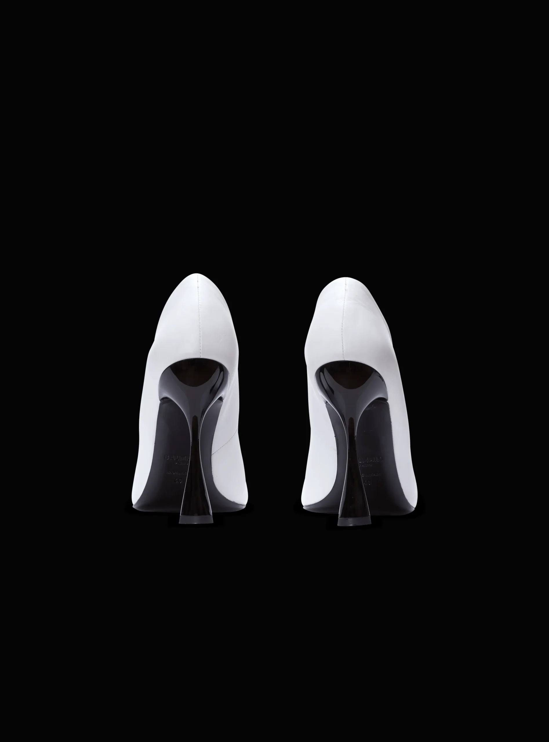 Women Balmain Eden Two-tone Pumps In Lambskin And Patent Leather