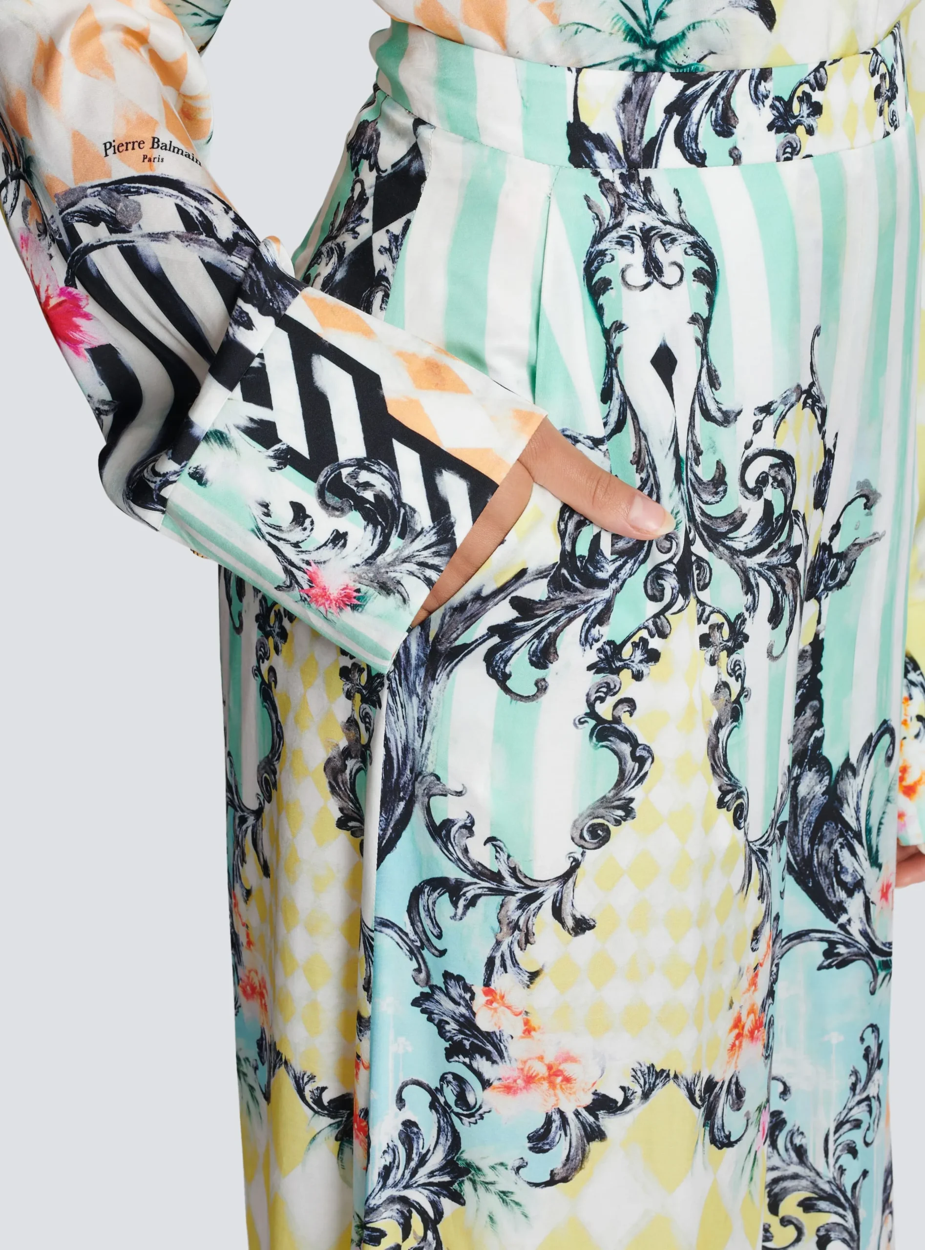 Women Balmain Palazzo Trousers With Baroque Print