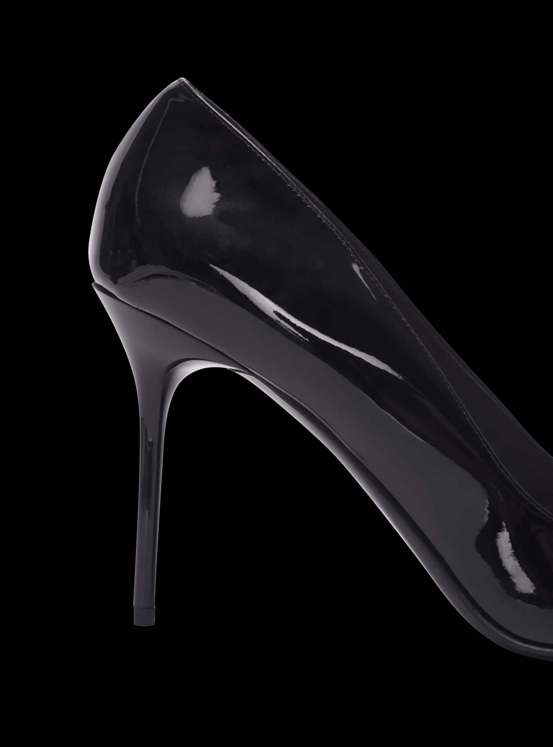 Women Balmain Patent Leather Ruby Pumps With Flower Detail